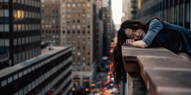 Do not miss the train to Sleep – Go to bed early